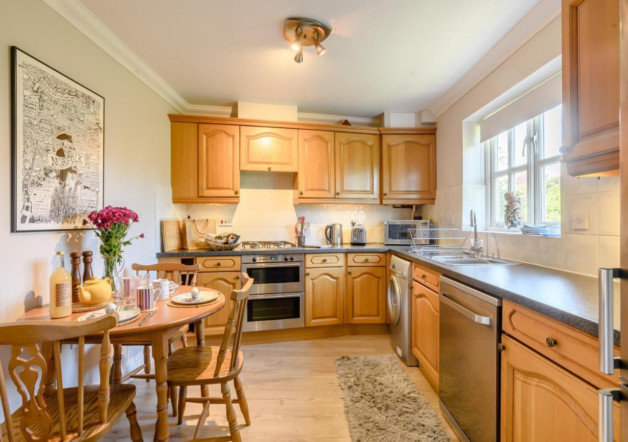 2 Oaklands Cottage Holt  Luaran gambar